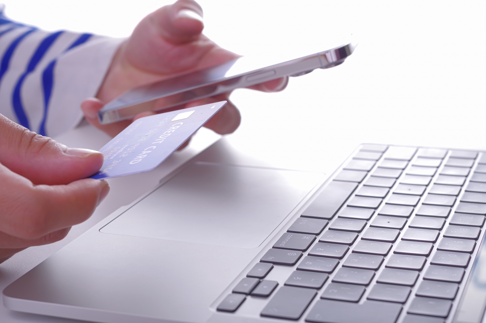 【画像解説】Amazon騙る詐欺メール｜偽物を見破る一番簡単な方法を教えます